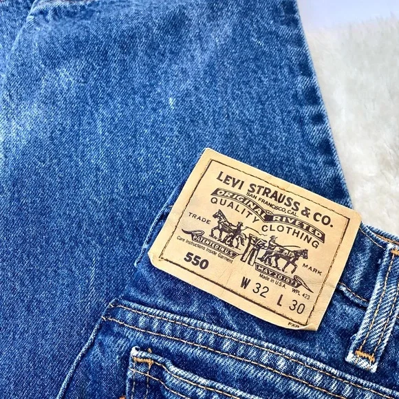 *🎉HP🎉 Vintage Levi's550 Tapered Orange Tab Size 32